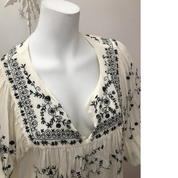 Crepe Embroidery Crochet Top Blouse Folk Polish Ukrainian Zara/ free people copy - Picture 3 of 3